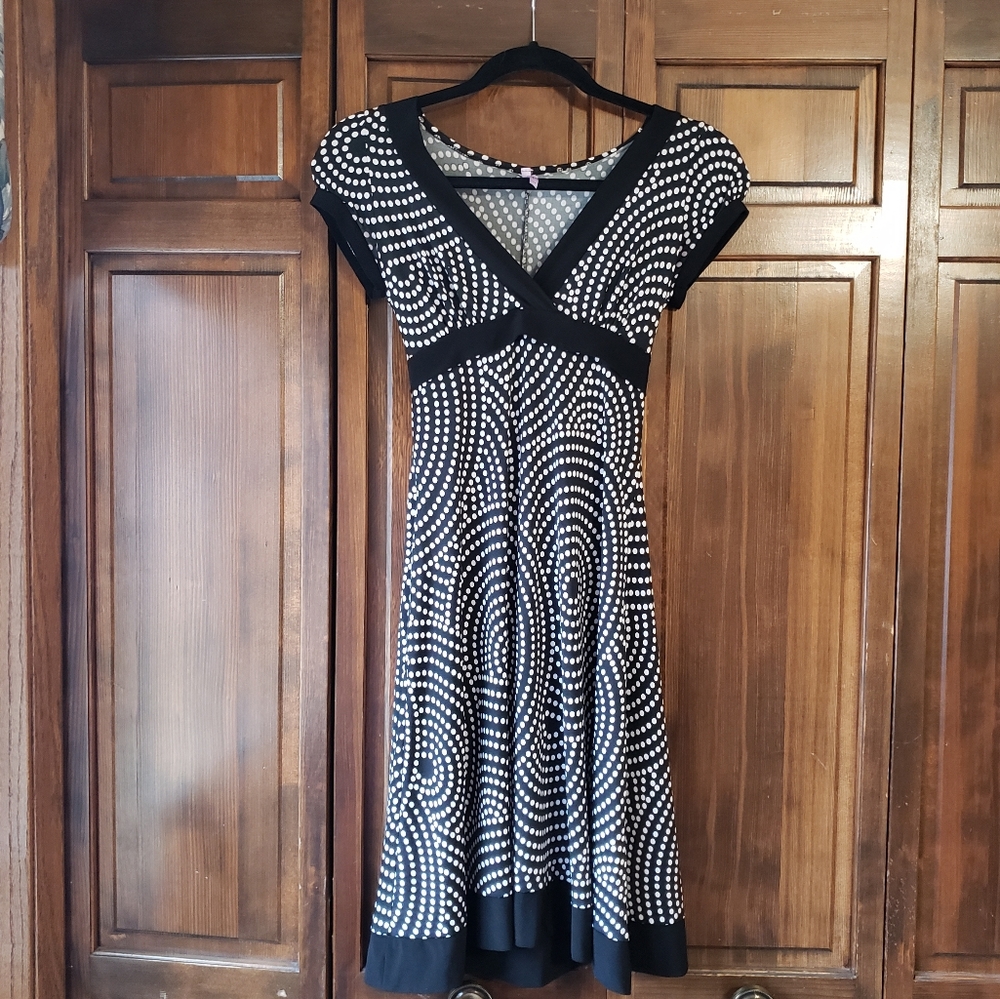 Purple Rain USA black and white dress